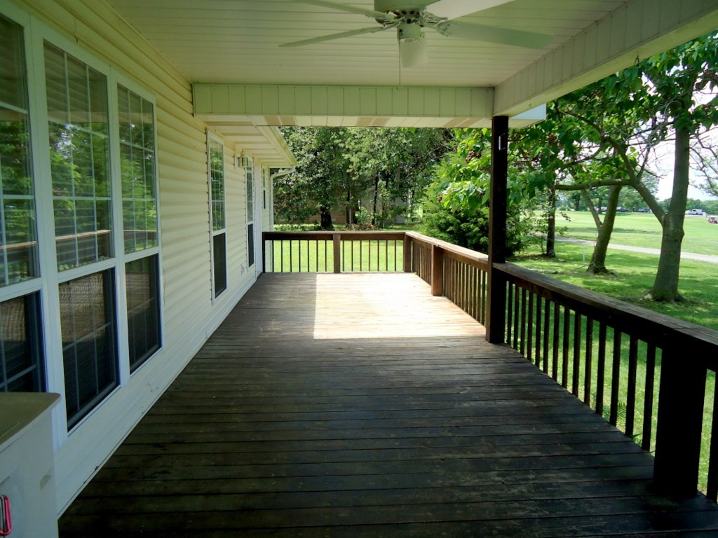 Unit 9 Holiday Island - Residential