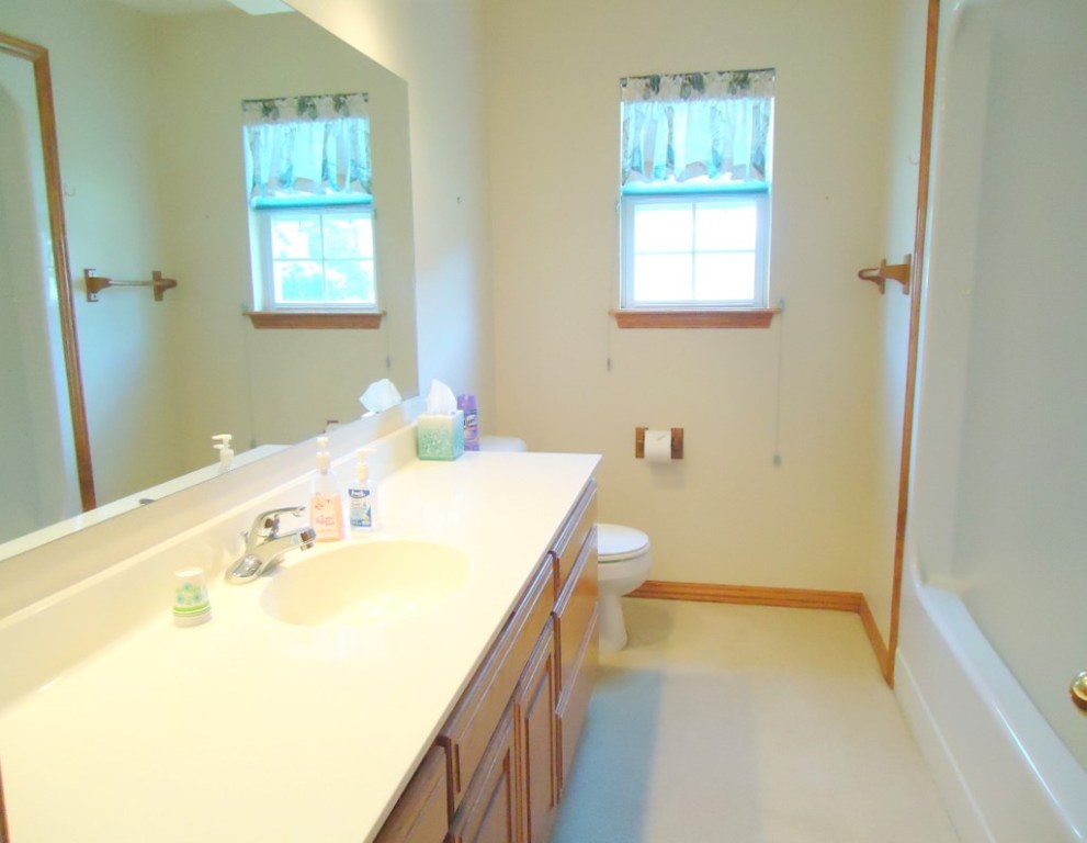 Unit 9 Holiday Island - Residential