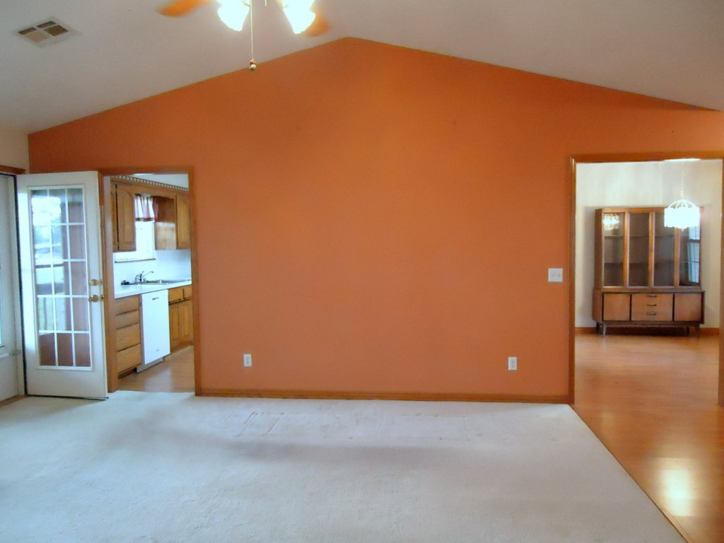 Unit 9 Holiday Island - Residential