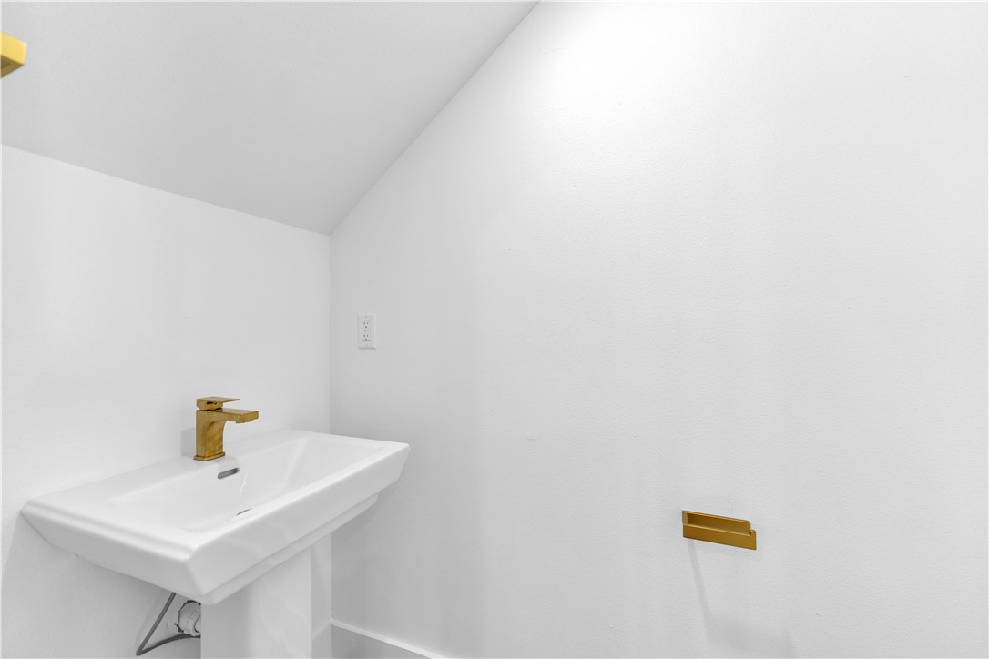 Taylor Sub Rogers - Residential