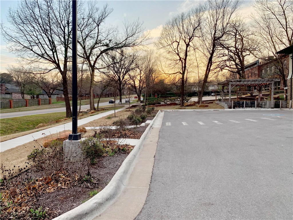 Kantz Place - Commercial Lease