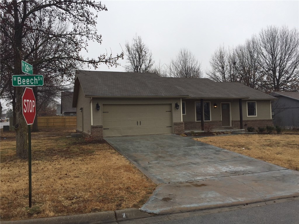 Pine Meadow Add Ph III Rogers - Residential
