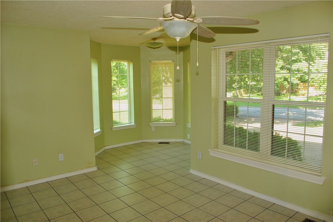 Quail Run Sub Bentonville - Residential