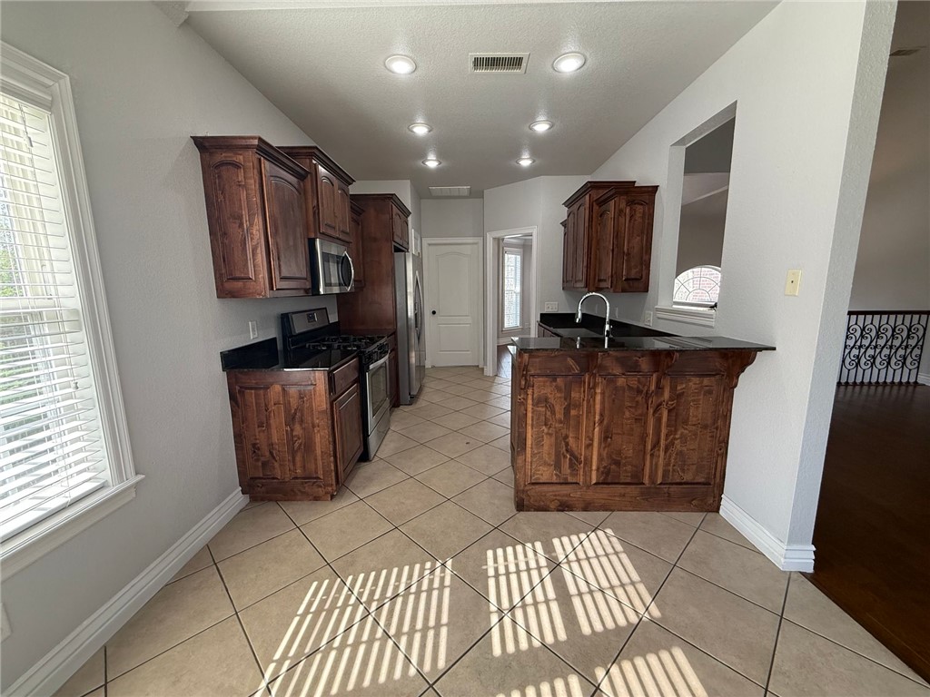 Keighley Sub Bvv - Residential Lease