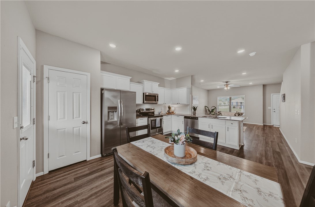 Creekside Meadows - Residential