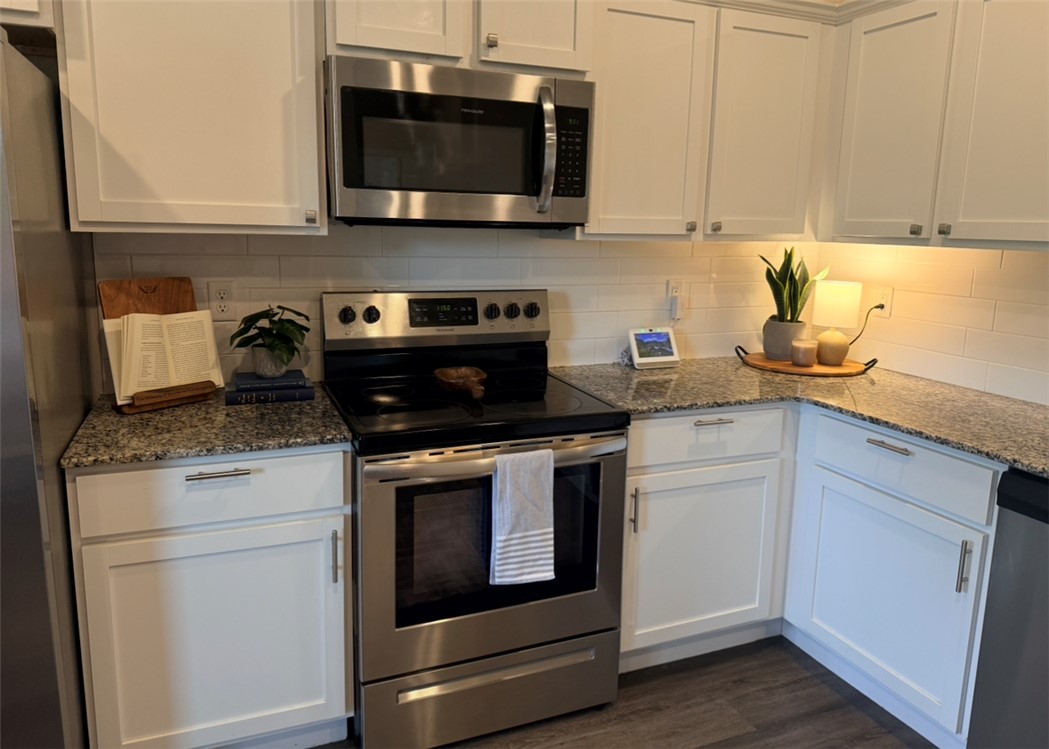 Creekside Meadows - Residential