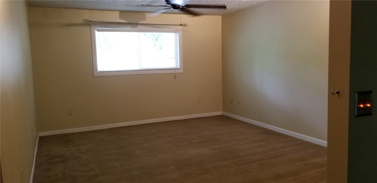 West Brush Creek Add Little Flock - Residential Lease