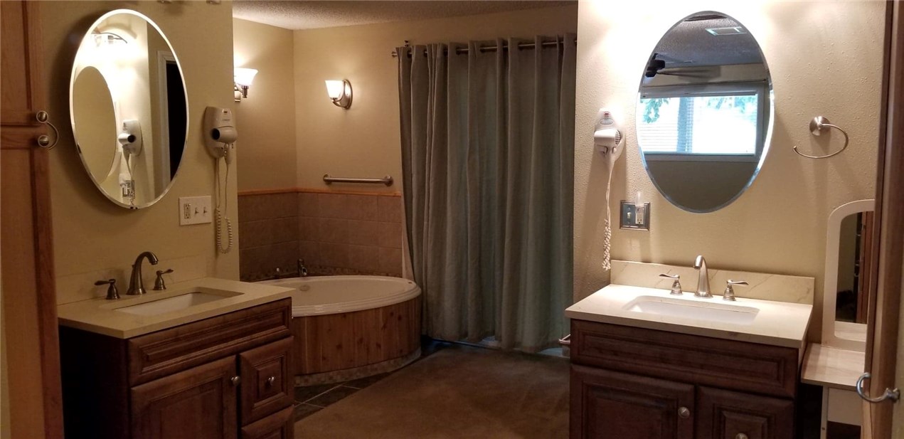 West Brush Creek Add Little Flock - Residential Lease