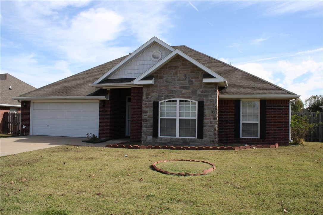 Open 3 bedroom, 2 bath Ranch-style home in Springdale. Great location! Minutes from I-49, schools, restaurants & shopping. Tile in kitchen, wood laminate in living room & eat-in area, carpet in bedrooms. Crown molding throughout, ceiling fans, 2" faux blinds. Master has 2 walk-in closets, stand up shower & 2 vanity sinks. Guest bath has tub/shower combo. The kitchen features a large pantry & appliances: range, microwave, dishwasher. Laundry has w/d hookups. Enclosed back porch, outbuilding, 2-car garage, fence.