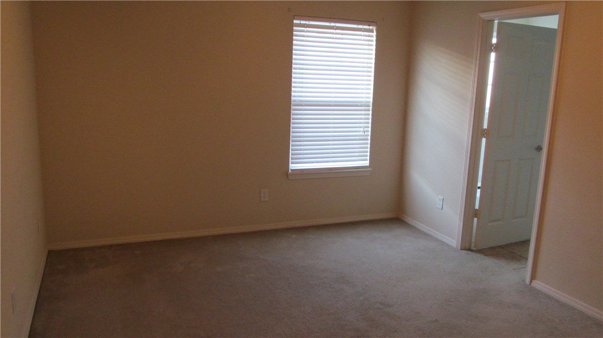 Centerpoint Sub - Residential Lease
