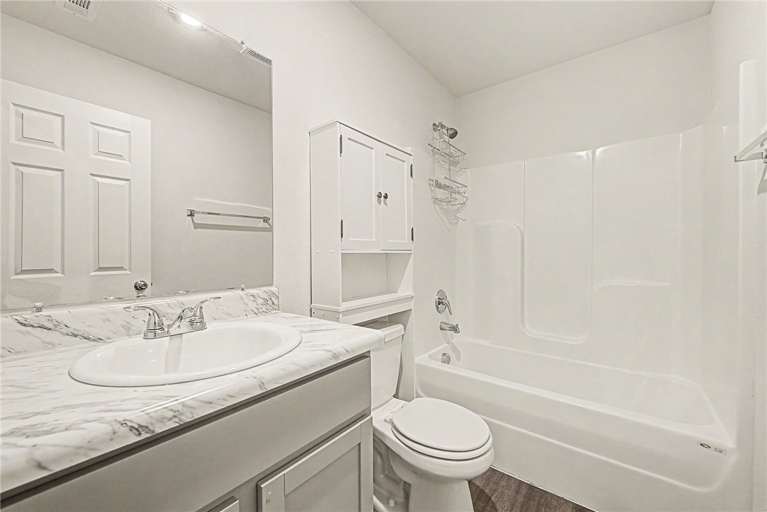 Creekside Meadows - Residential