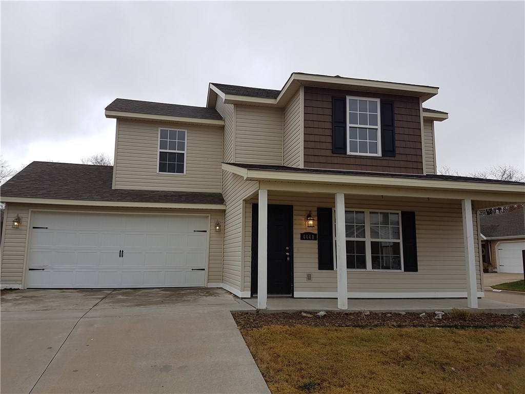 Freshly remodeled house with new carpet and flooring throughout. This property is located in a quiet, well kept neighborhood.