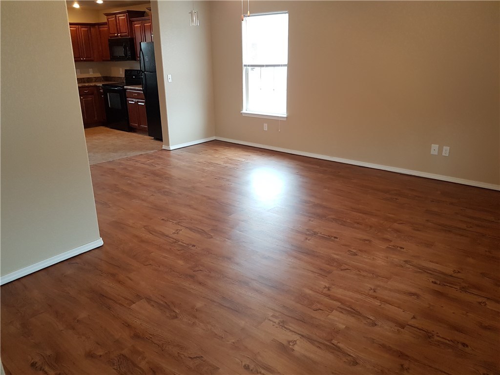 Commons At Walnut Crossing - Residential Lease