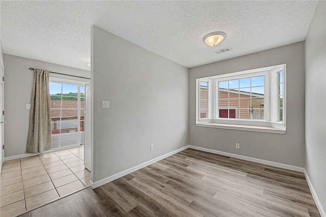Unit 10 Holiday Island - Residential
