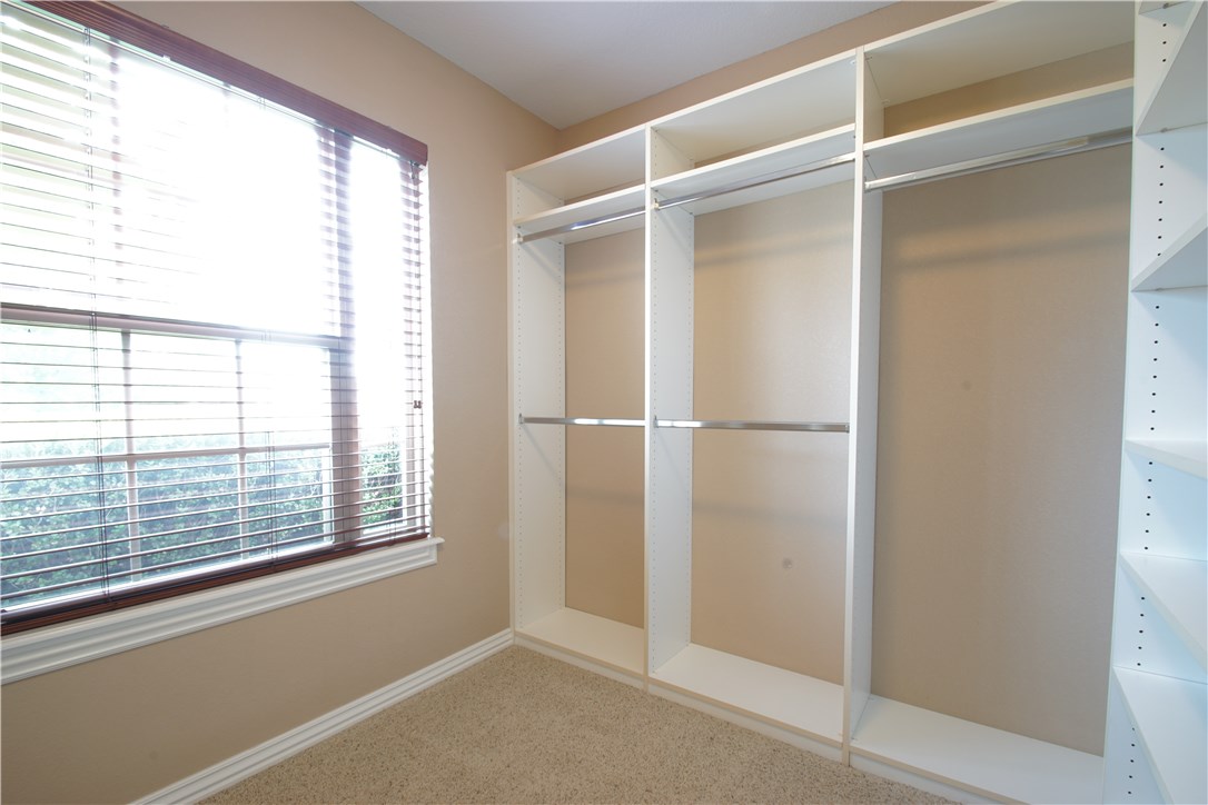 Carriage Square Sub Bentonville - Residential