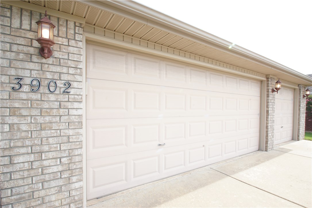 Carriage Square Sub Bentonville - Residential