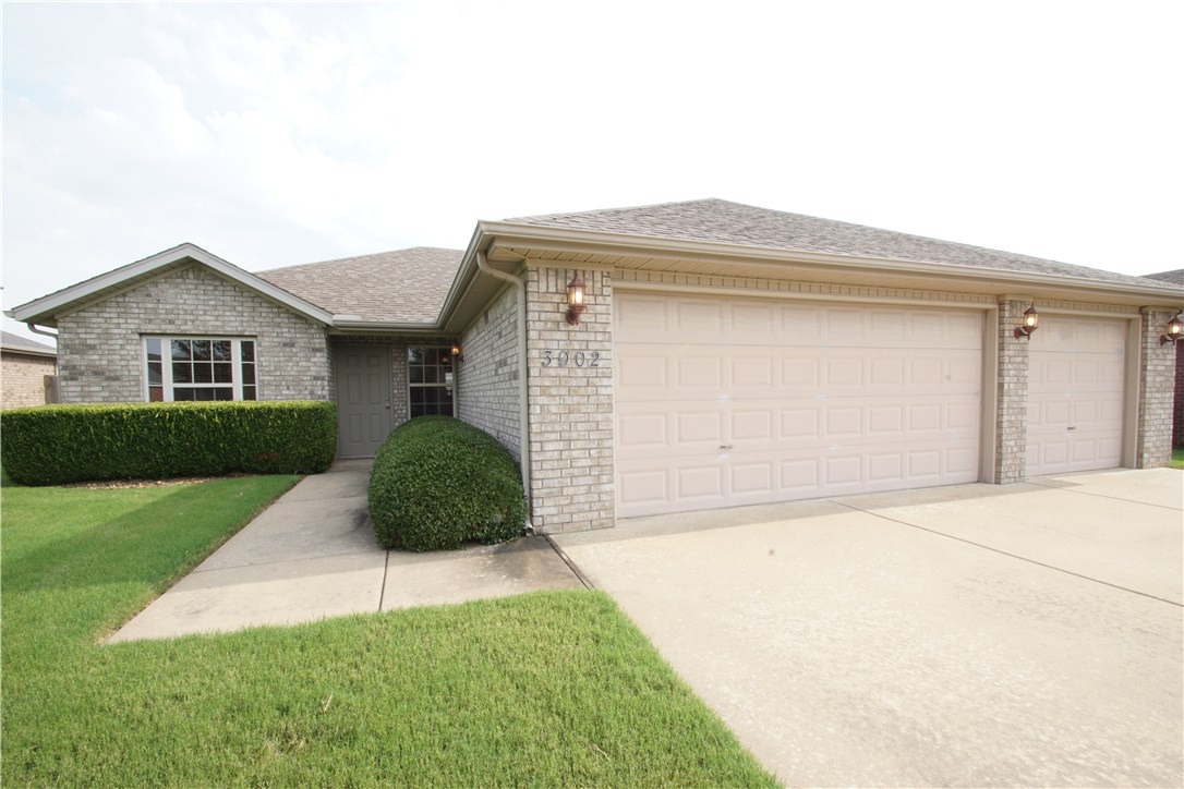 Carriage Square Sub Bentonville - Residential