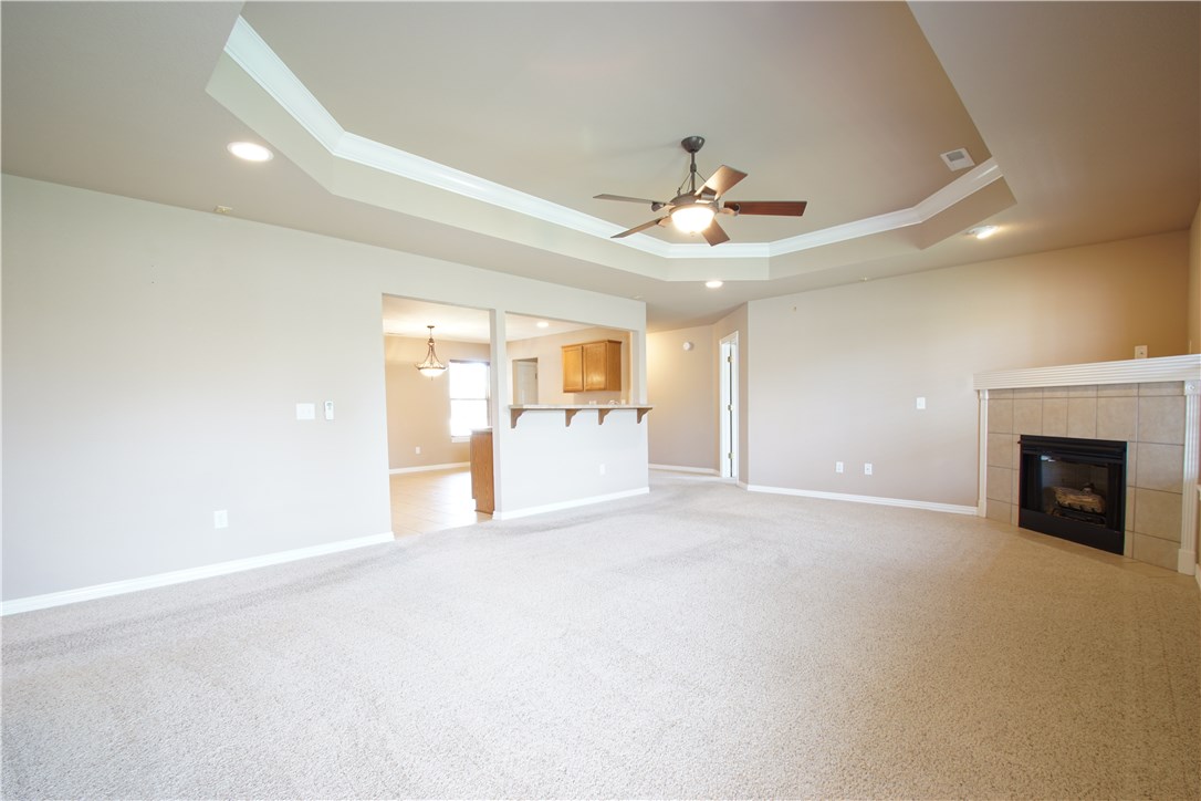 Carriage Square Sub Bentonville - Residential
