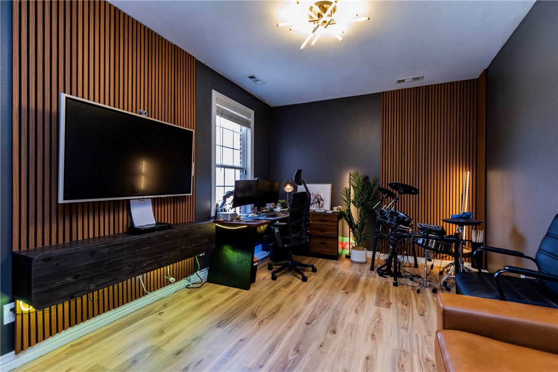 Bridgeport Ph III - Residential