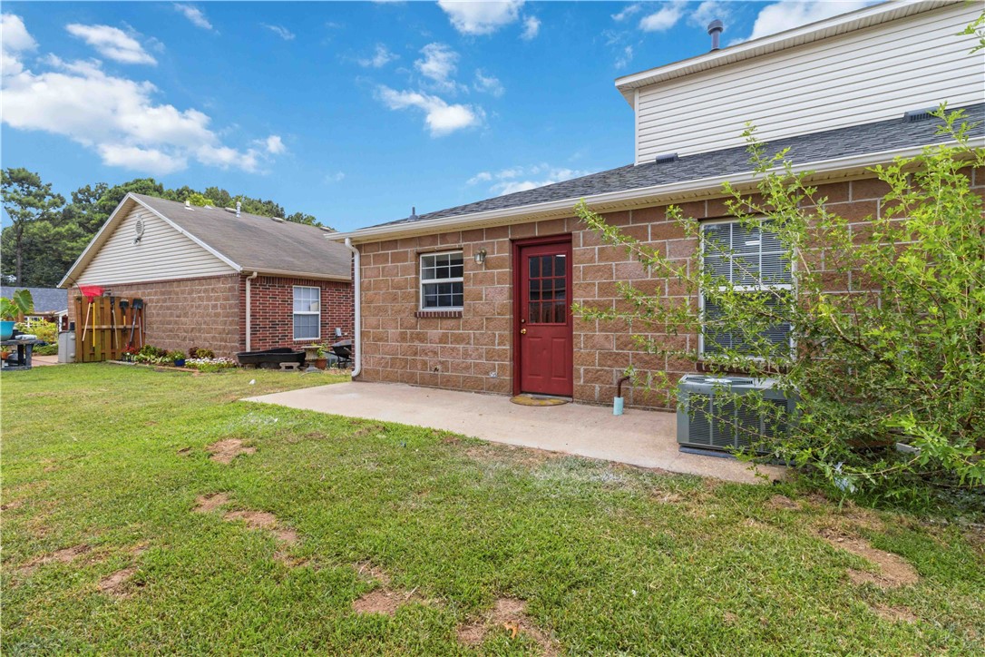 Carriage Square Sub Bentonville - Residential
