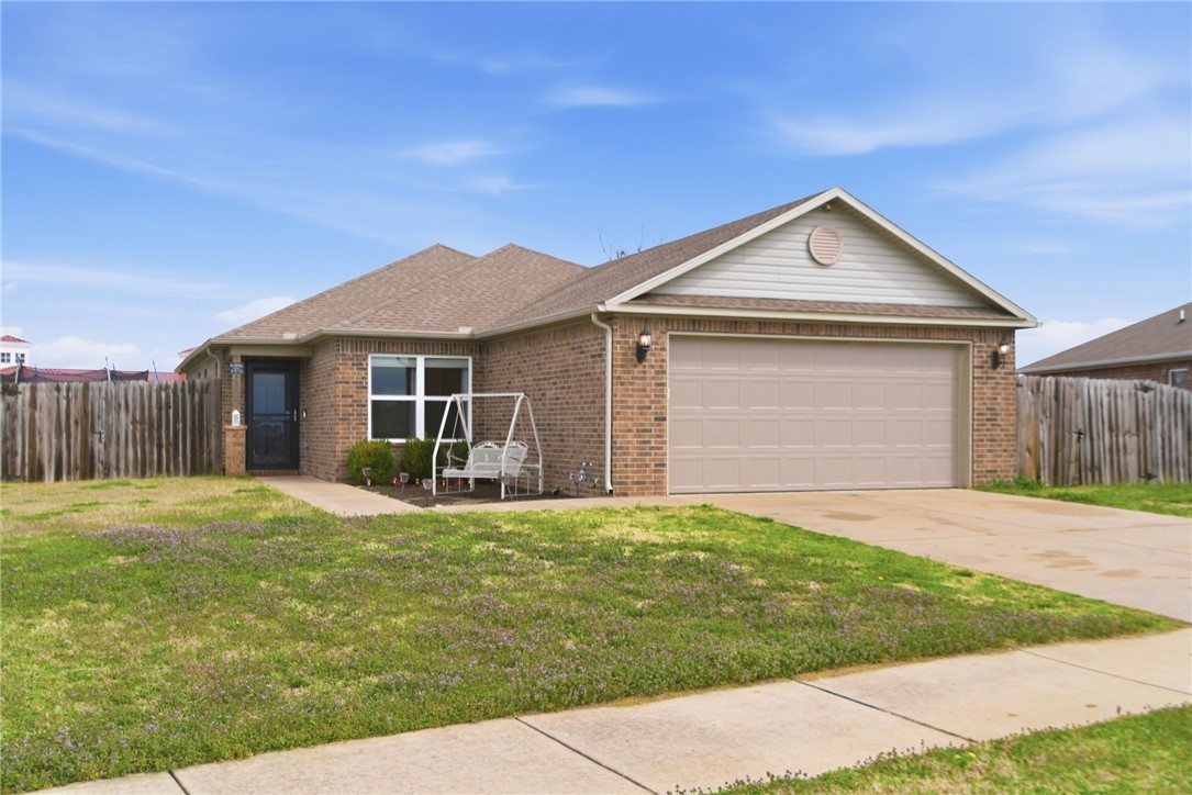 Welcome to a haven of Comfort, Community, and Convenience! If your season of life right now involves little ones and a desire for a friendly neighborhood, then this is your dream spot! This delightful home boasts an open concept, split floor plan, with a layout that practically dances with flow. Nestled in a charming community where waving neighbors is still a thing, this neighborhood offers 2 community pools, a clubhouse with a fully stocked kitchen, trails, parks, and courts. Even better, it’s right next to Willis Shaw Elementary—so the school run is as simple as a short walk with the kids. Located conveniently in Springdale near the new 612 bypass, it's a breeze to reach Bentonville, Springdale, or Fayetteville. And for nature lovers, it's a stroll away from the picturesque 120-acre Shaw Park, complete with a fish-filled pond, trails, pavilions, playgrounds, and lush natural beauty. Swing by and see if this one feels like home.