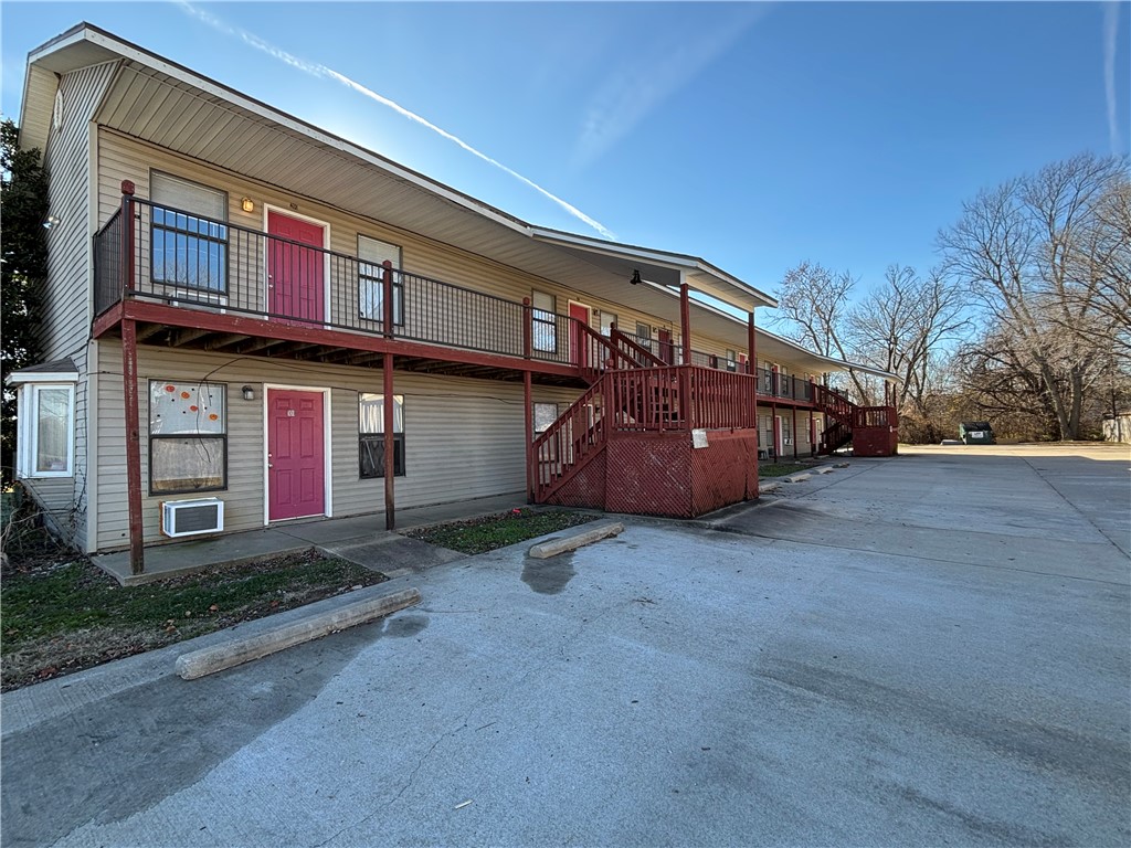 Springdale Outlots - Residential Lease