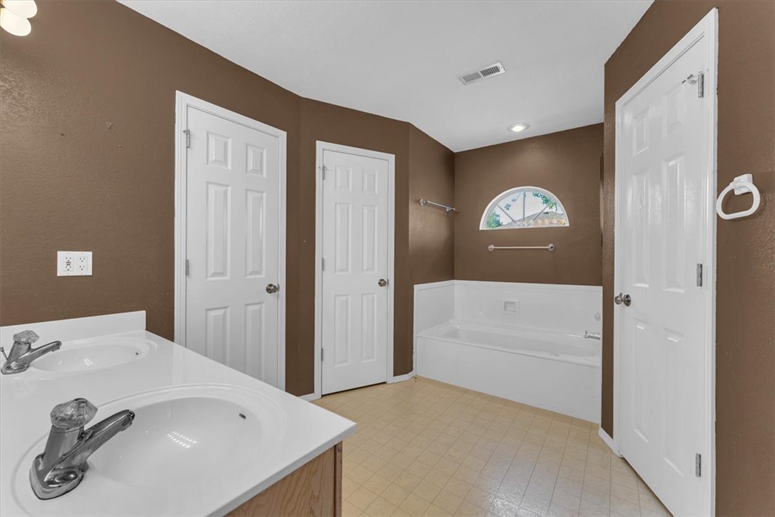 Cambridge Park Ph 2 Rogers - Residential