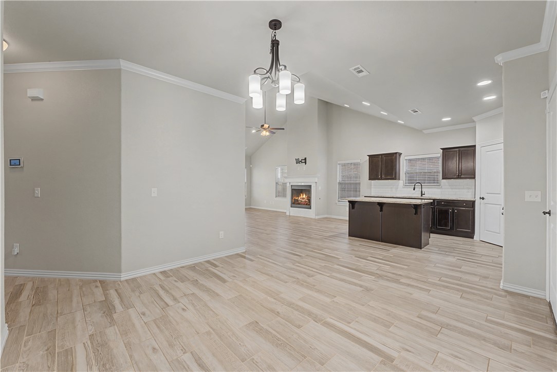 Emerald Point - Residential