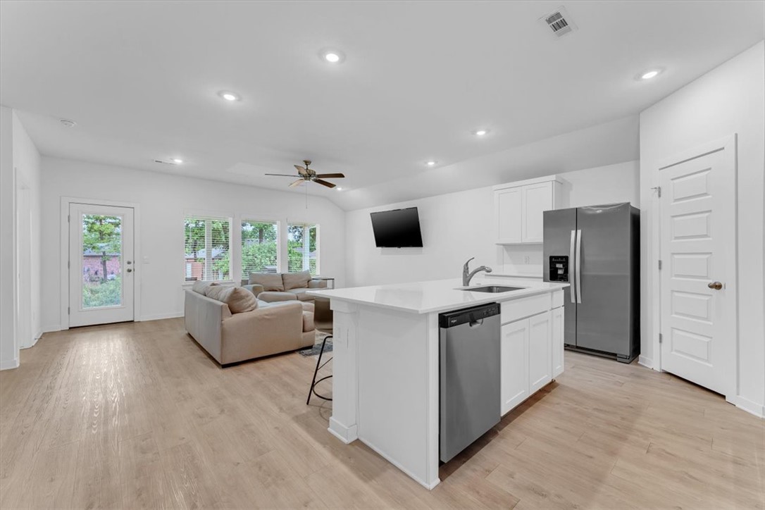 Aiden's Place - Residential