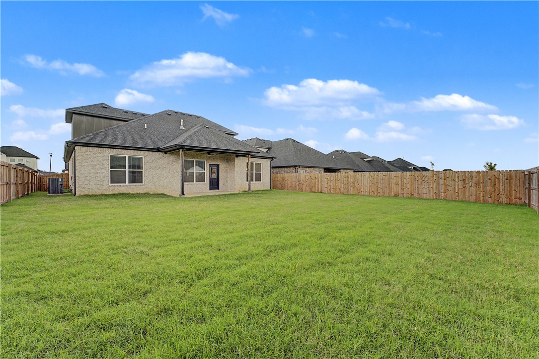 ANNIKA ESTATES PH II-CENTERTON - Residential Lease