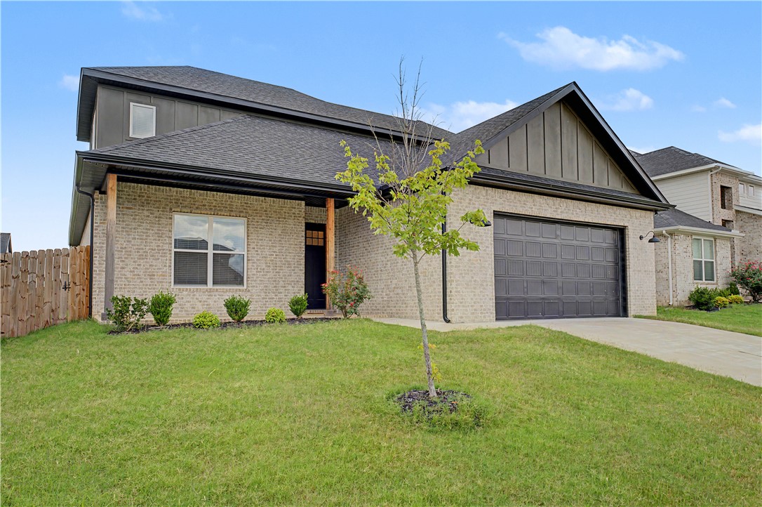 ANNIKA ESTATES PH II-CENTERTON - Residential Lease