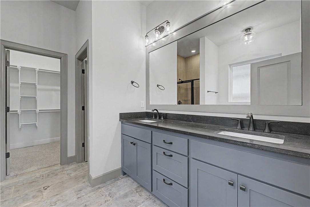 ANNIKA ESTATES PH II-CENTERTON - Residential Lease