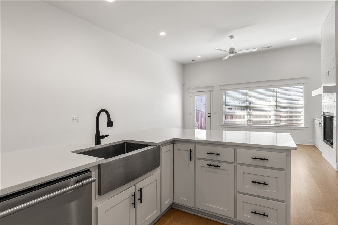 Aurora Sub Ph I Bentonville - Residential Lease