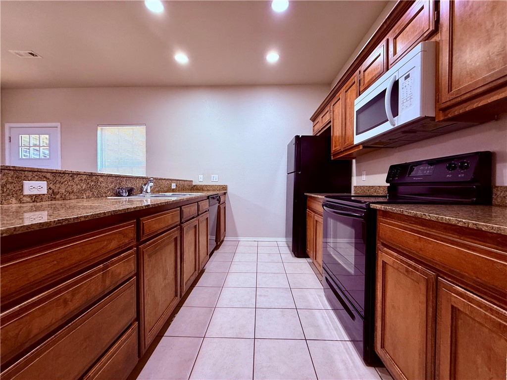 Riverwalk Farm Estate Ph I Bentonville - Residential Lease