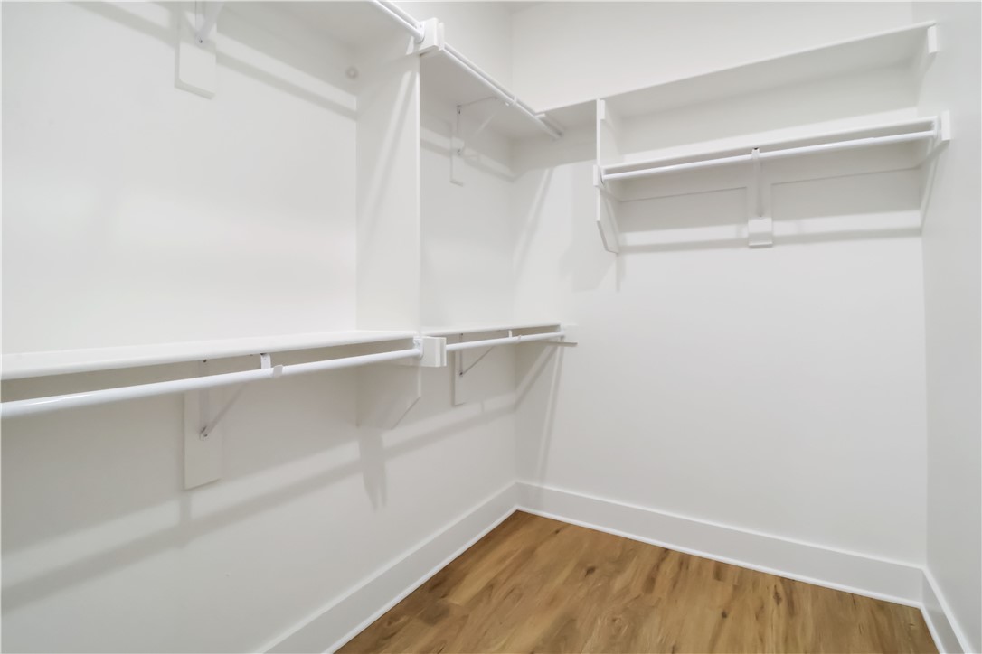 Paradise Park Sub Centerton - Residential Lease