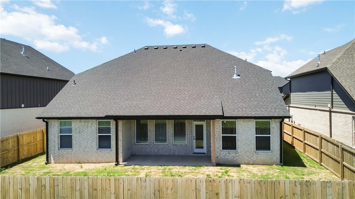 Paradise Park Sub Centerton - Residential Lease