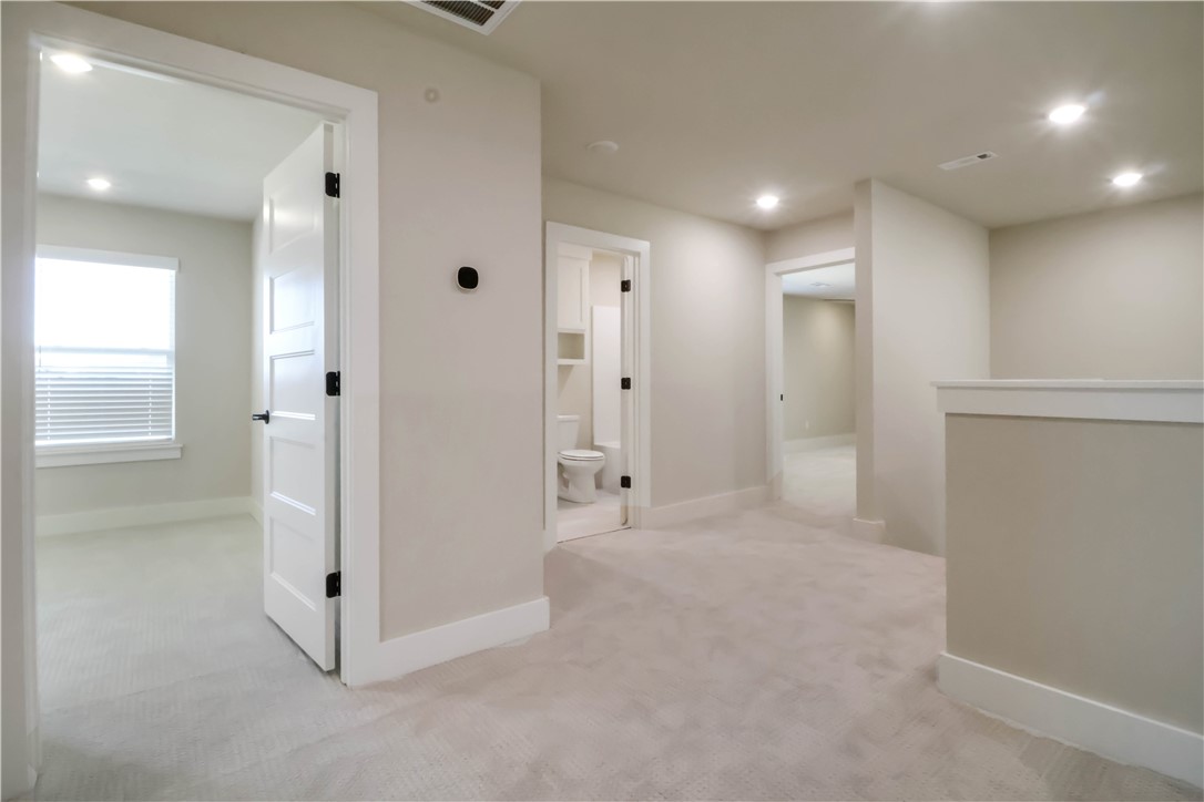 Paradise Park Sub Centerton - Residential Lease