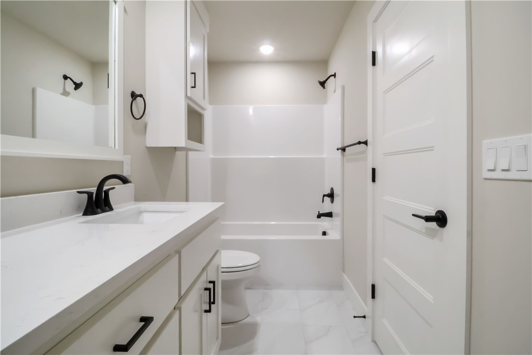 Paradise Park Sub Centerton - Residential Lease