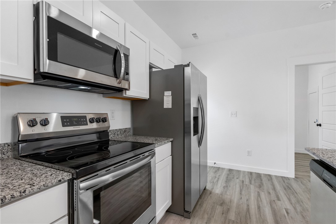 FEATHERSTON VILLAGE PH 1-CENTERTON - Residential