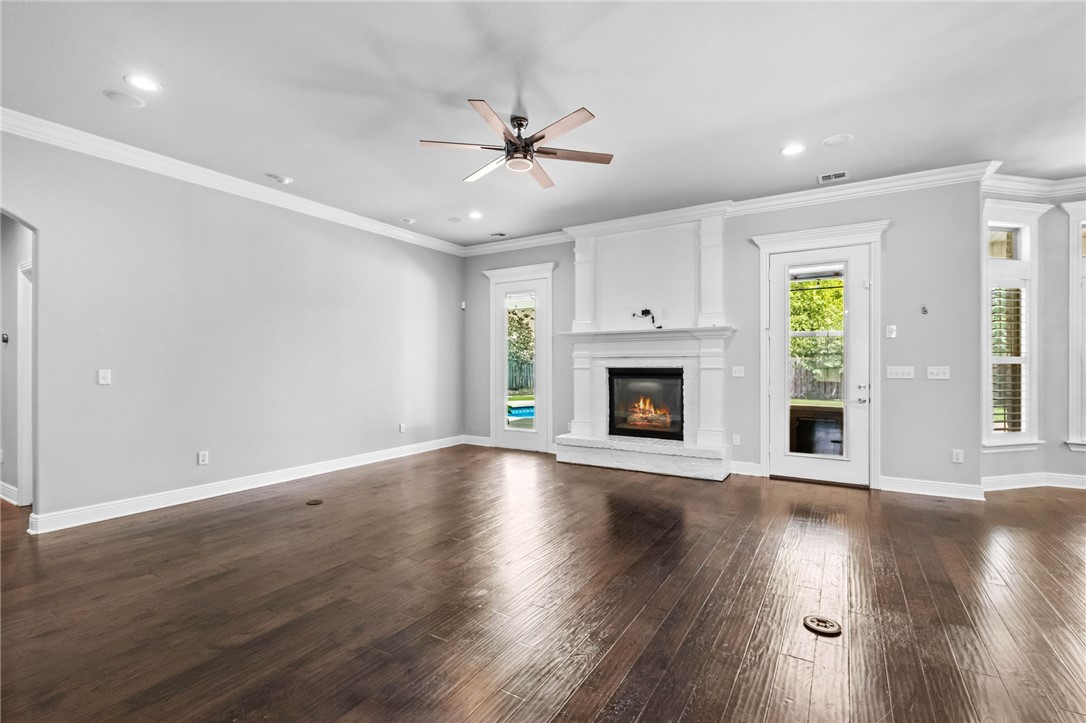 Warren Glen - Residential