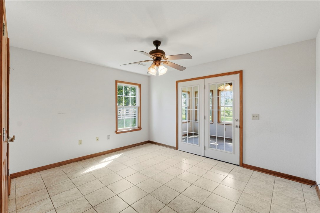 06-19-31-CENTERTON - Residential