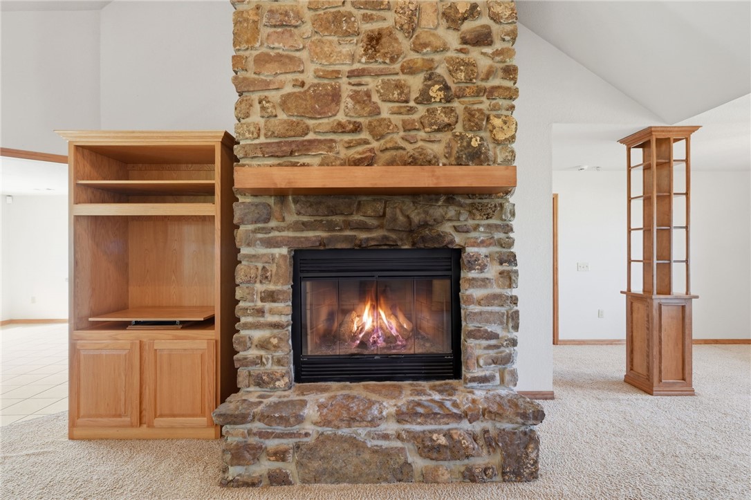 06-19-31-CENTERTON - Residential