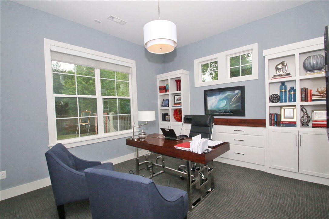 Pinnacle Golf & Cc Rogers - Residential