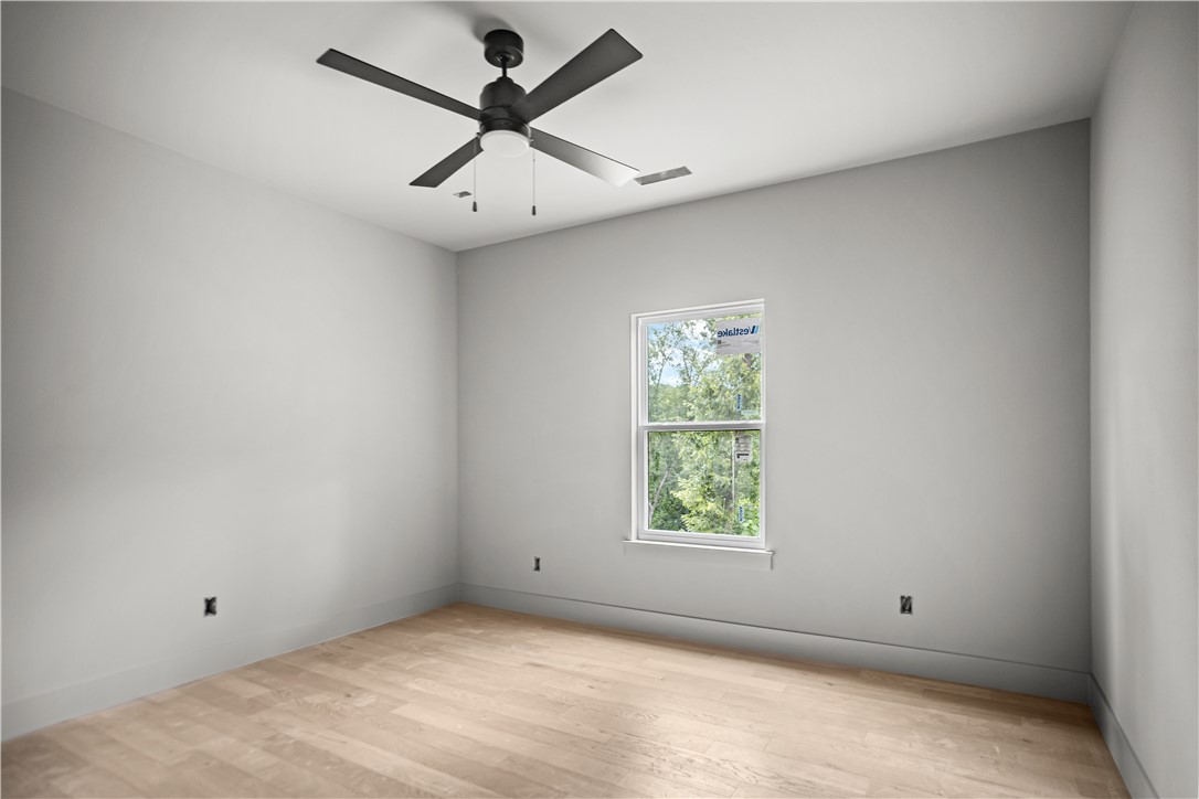 AVONDALE SUB 2-BVV - Residential