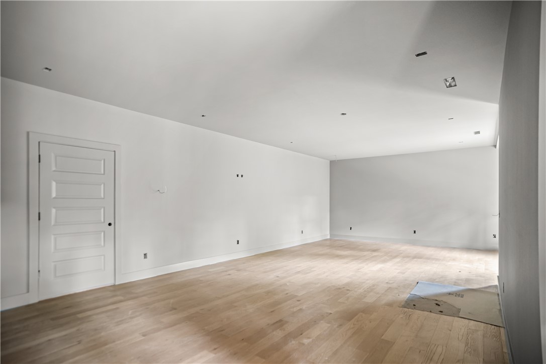 AVONDALE SUB 2-BVV - Residential