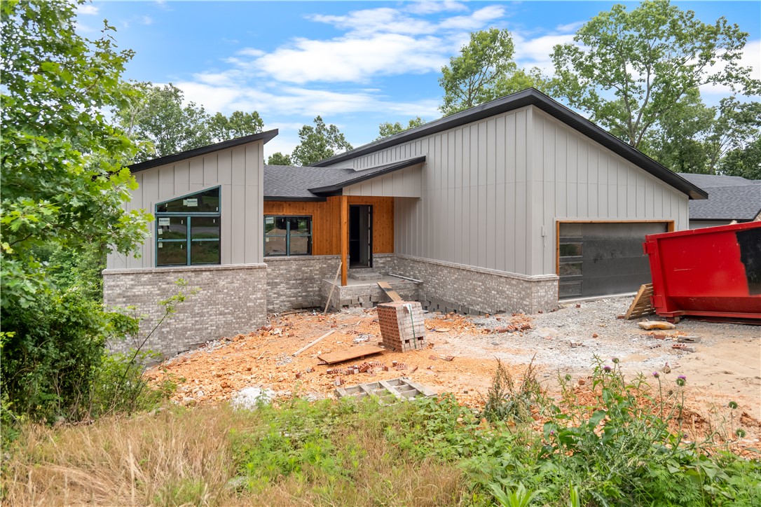 AVONDALE SUB 2-BVV - Residential
