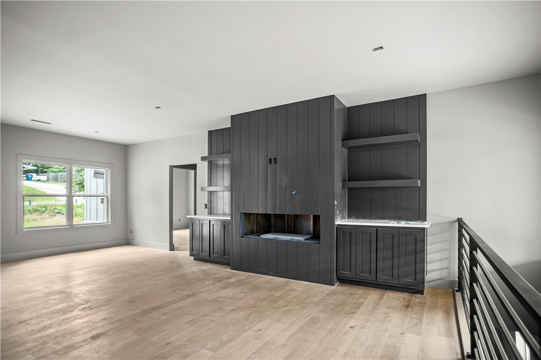 AVONDALE SUB 2-BVV - Residential