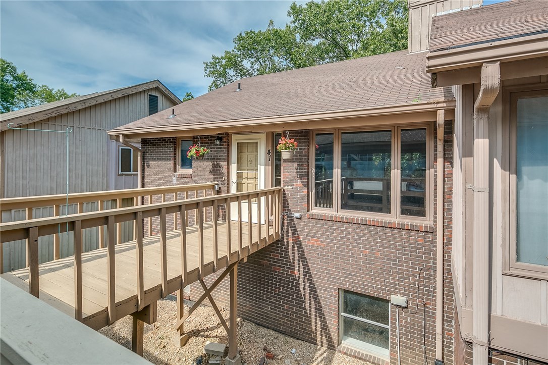Drake Courts - Residential