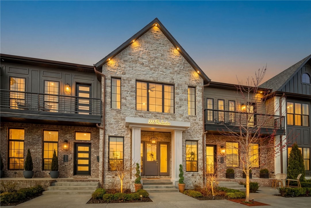 RAILROAD ADD-BENTONVILLE - Residential