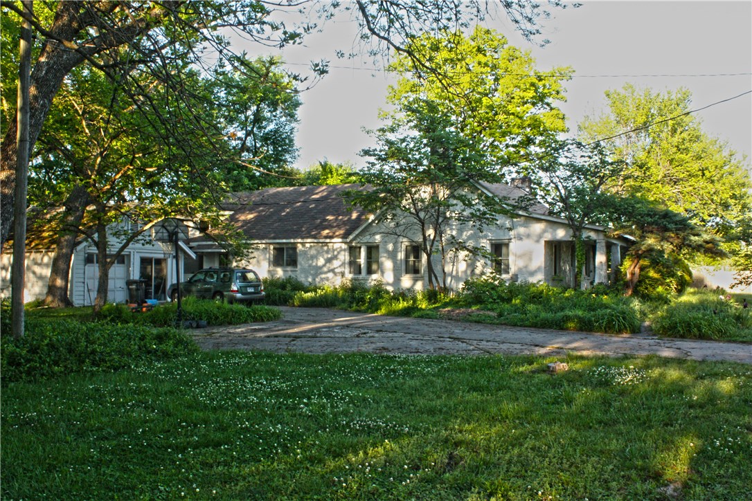 Elkins Outlots - Residential
